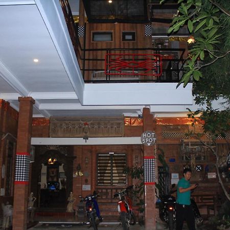 Kota Baru Homestay เจอปารา ภายนอก รูปภาพ